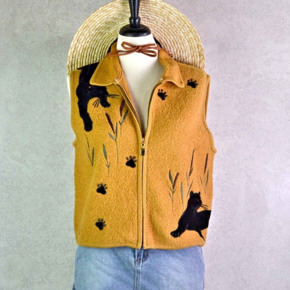 Lisa International VINTAGE Felted Zip Vest with Black Cat Embroidery